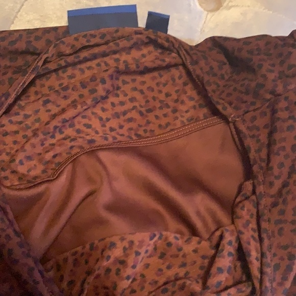 Apt 9 brown short sleeved top with Cami under it - Picture 11 of 11